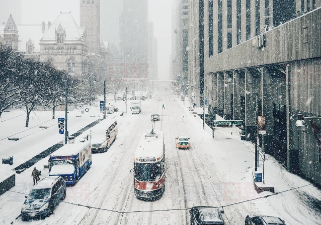 多倫多今晚雨雪嚴寒，參加跨年路上要注意這些
