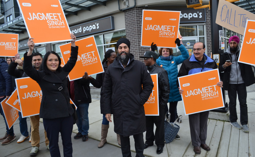 駔勉誠舉行集會  抨擊杜魯多延後宣布補選