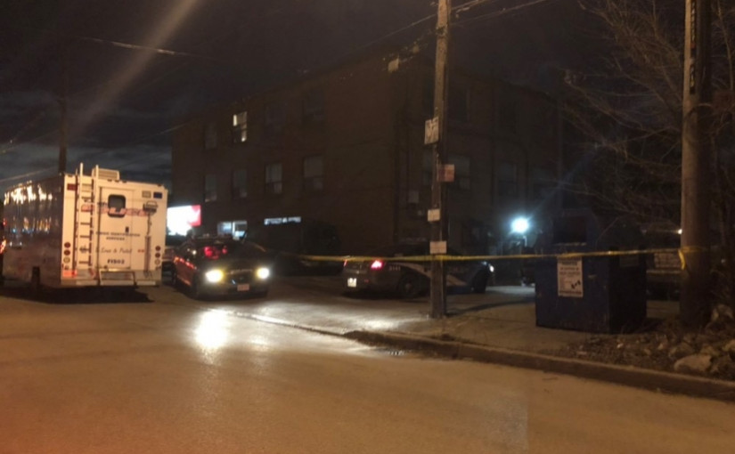 北約克凌晨槍擊 男子身中兩彈