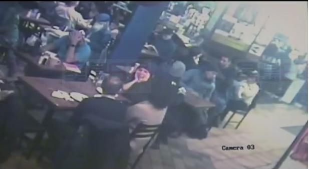 多倫多餐館男女竊賊配合 瞬間偷走電腦和重要證件