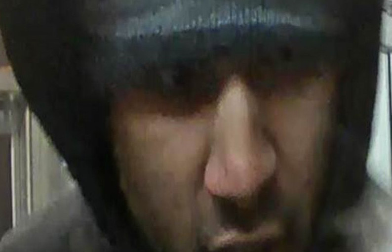 士嘉堡獨行女子連番遇刀匪   提款機劫案昨晚又一宗