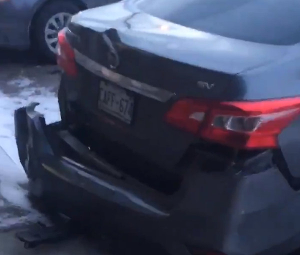 【視頻】士嘉堡酒吧兩女子講口又講手  再開車撞人撞舖