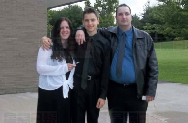 5人冰面玩雪上電單車墮安大略湖    兩少年堂兄弟凍死