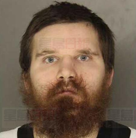 燥漢不滿司機行車唱聖誕歌  扼頸至雙眼血管破裂幾乎窒息