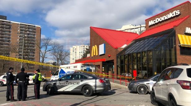 【更新】北約克麥當勞Drive-Thru被撞男子傷重死亡