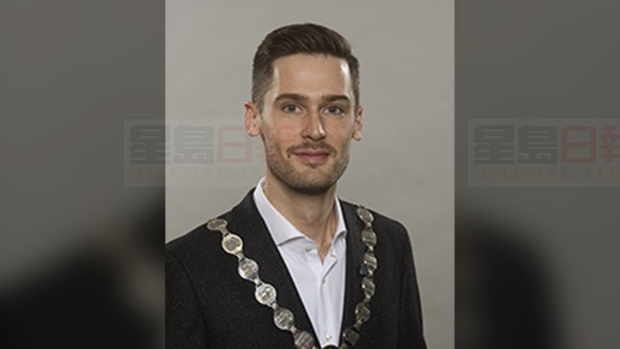 【更新】卑詩省滿地寶市長被控性侵犯 無限期停職