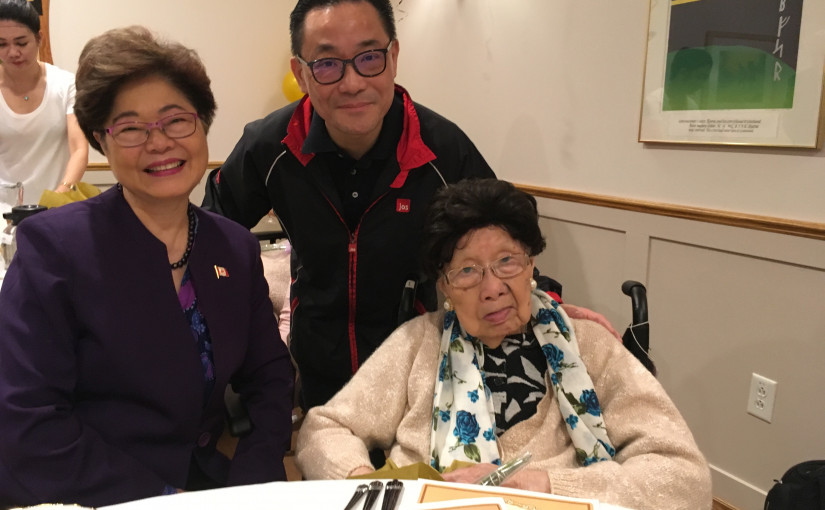 卑14位百歲人瑞  慶祝並分享長壽秘訣