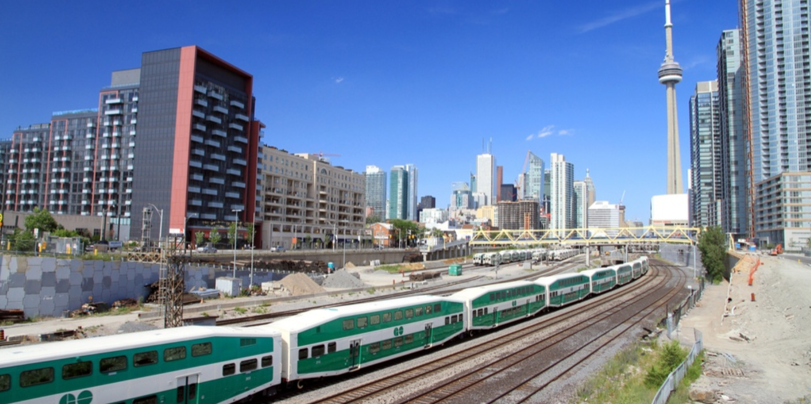 Go Transit擬調低短程票價約1元   長程加4％