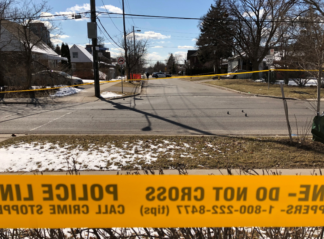 【突發】約克區白天開槍 一男子中槍