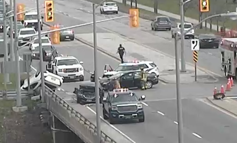 【突發】Renforth嚴重交通意外 一段南北行線封閉