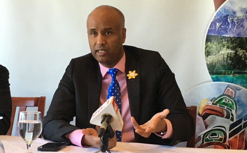 移民部長胡森指  中國移民減少無法猜測是否受孟案影響