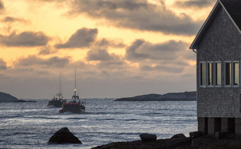 龍蝦漁民雙重心慌  擔心天氣又憂慮中國