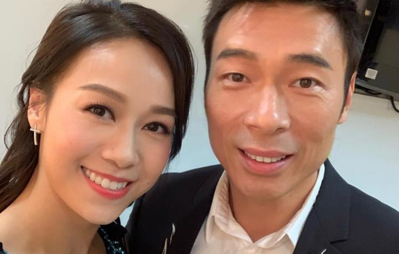 許志安黃心穎的士偷情斷正  十指緊扣激咀逾20次