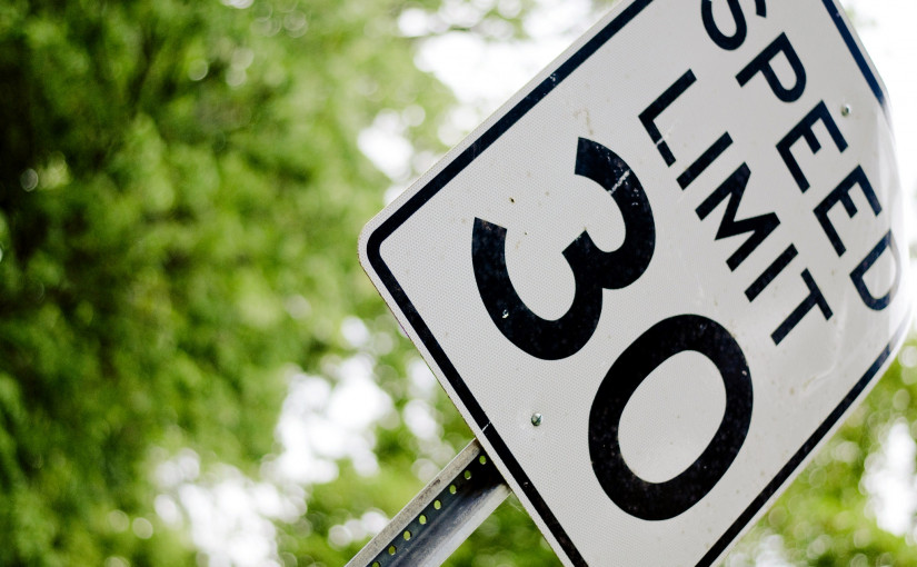 溫哥華住宅區車速上限降至30公里 是否可行?