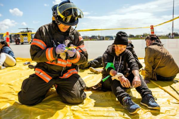 溫哥華國際機場星期二舉行大型災難應變演習