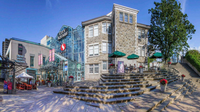 溫哥華地標之一  又被中國人買了