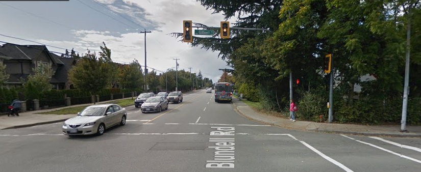 列治文肇事後不顧而去意外 男長者受重傷