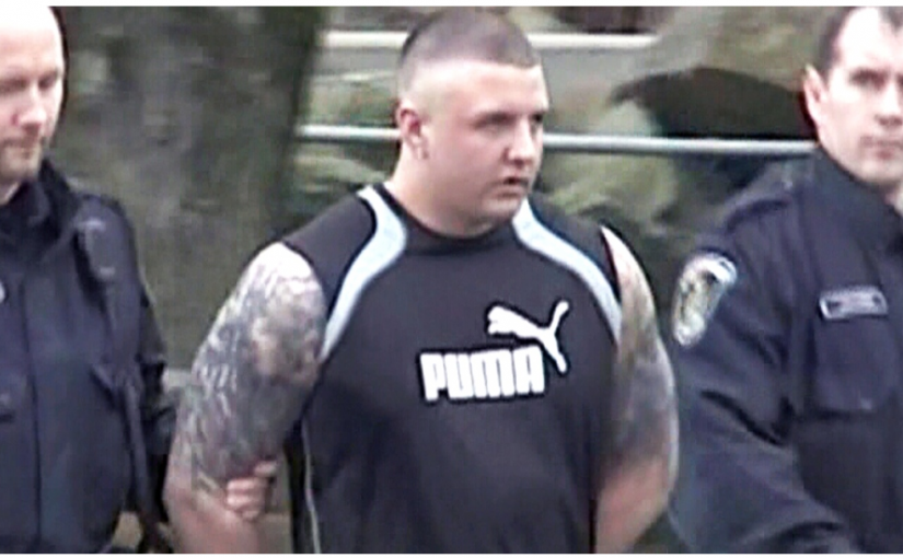 紅蠍子幫派頭目的教唆殺人罪要重審