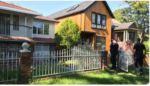 溫哥華9個月大男嬰從房屋墮下