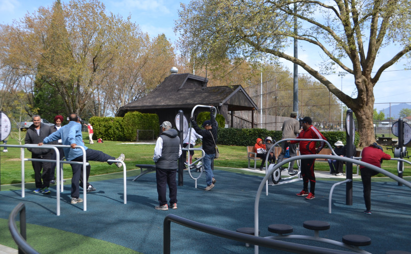 溫市首組戶外健身器材溫南紀念公園亮相