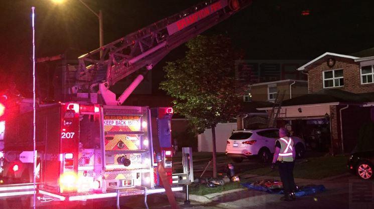 賓頓住宅深夜起火 有可疑 1人拘留調查