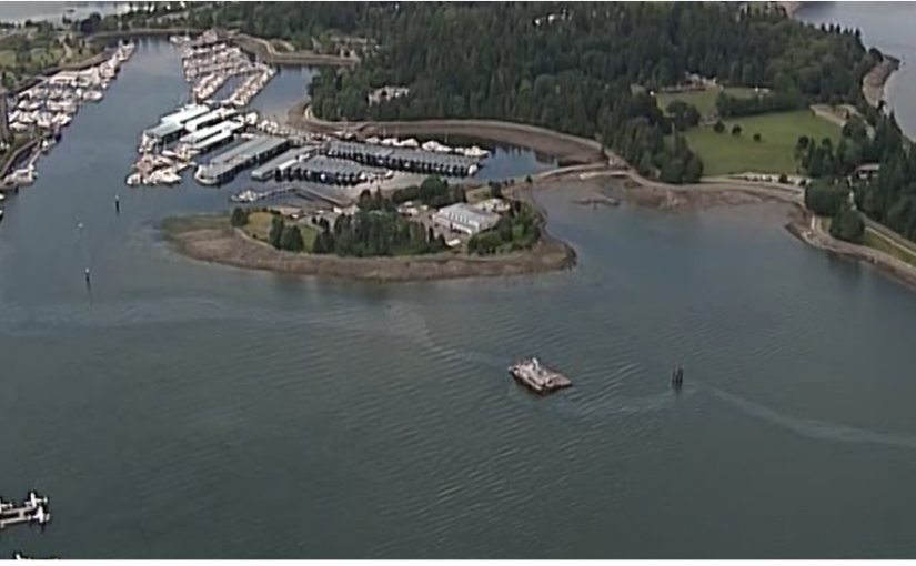 溫哥華布拉德內灣發生燃油燃油事故