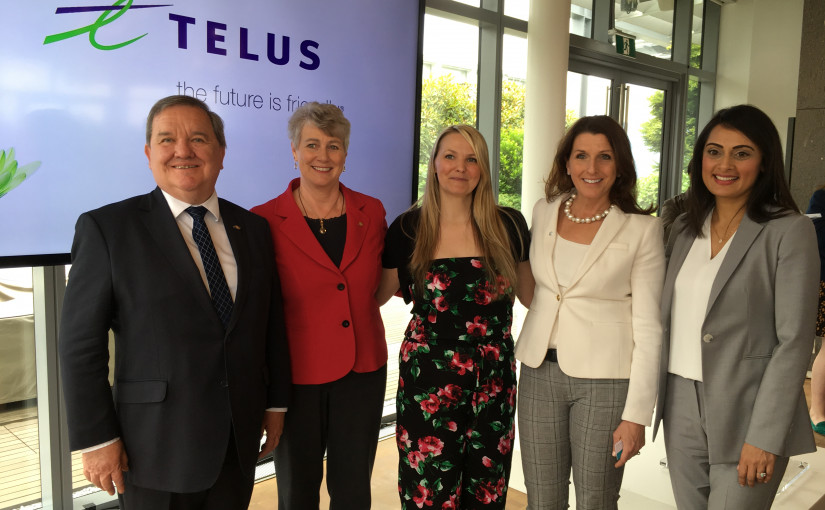 研科擴大公益項目  為卑2.5萬低收入家庭提供低收費上網