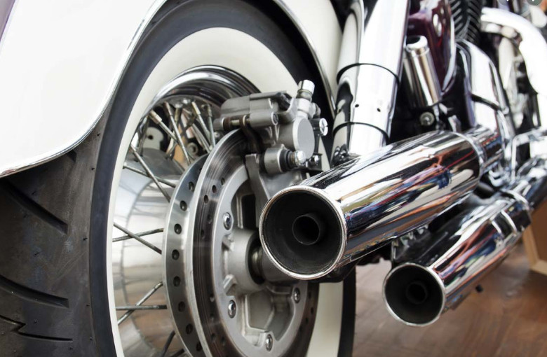 警突執法望減道路噪音 違規最高罰155元