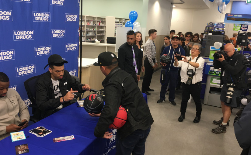 溫哥華有賊  誰偷了NBA球星格林的背包？