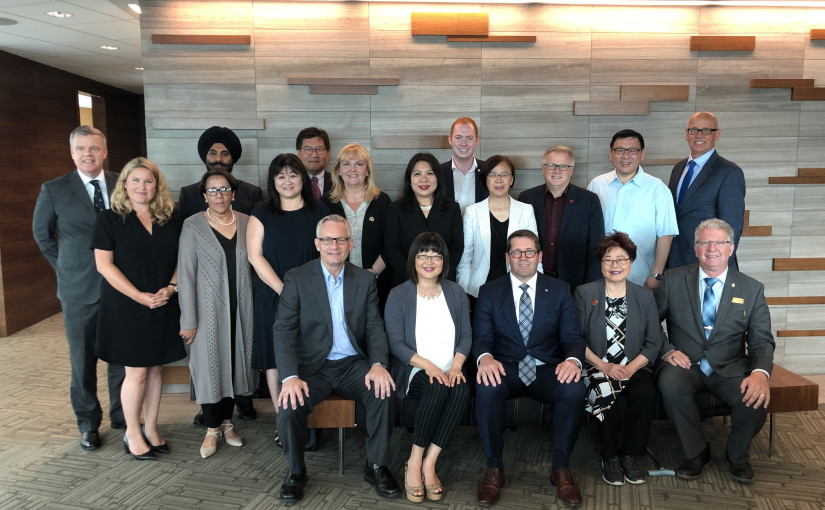 卑詩省聯邦保守黨代表會見本地族裔媒體 探討社區關注議題