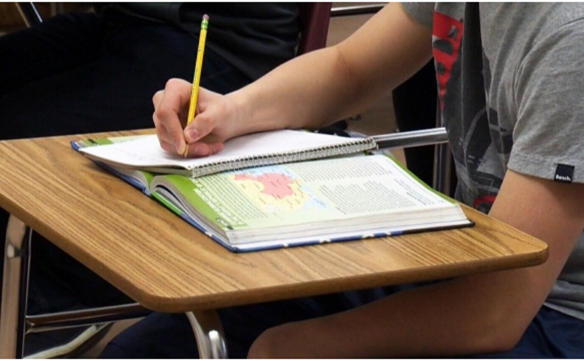 「更新」:卑詩12班省試成績問題屬人為錯誤 申訴專員也關注