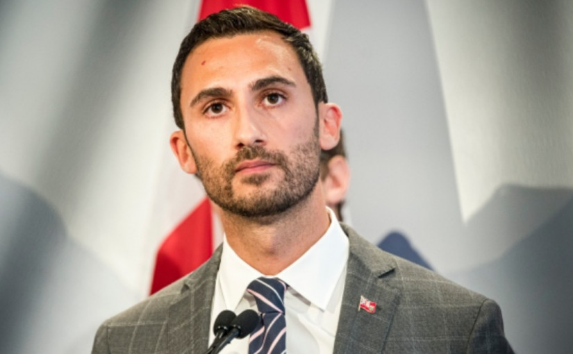 安省教育廳長：新學年每班平均容納22.5名學生