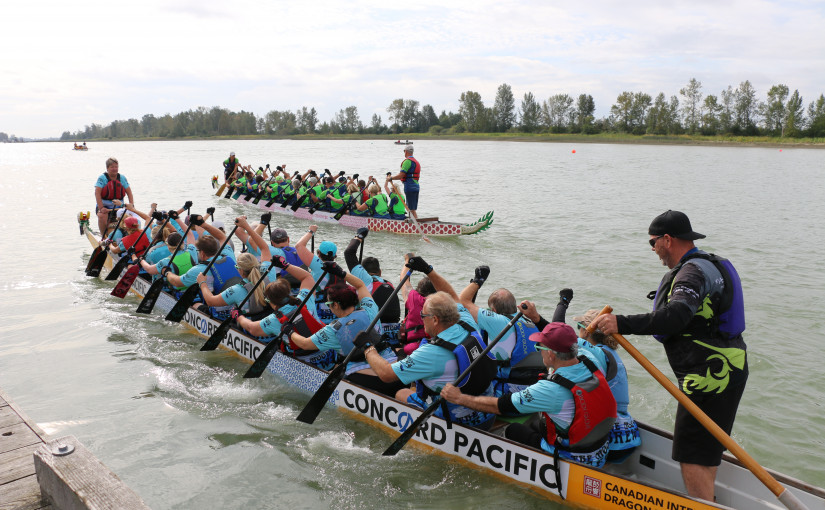 列治文龍舟節 美加2000健兒競渡