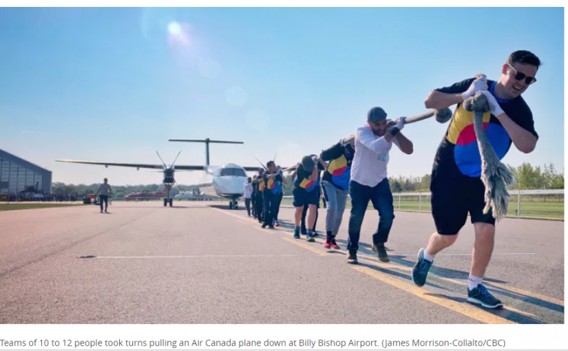 為漸凍人症籌款 他們拉動17,000公斤飛機