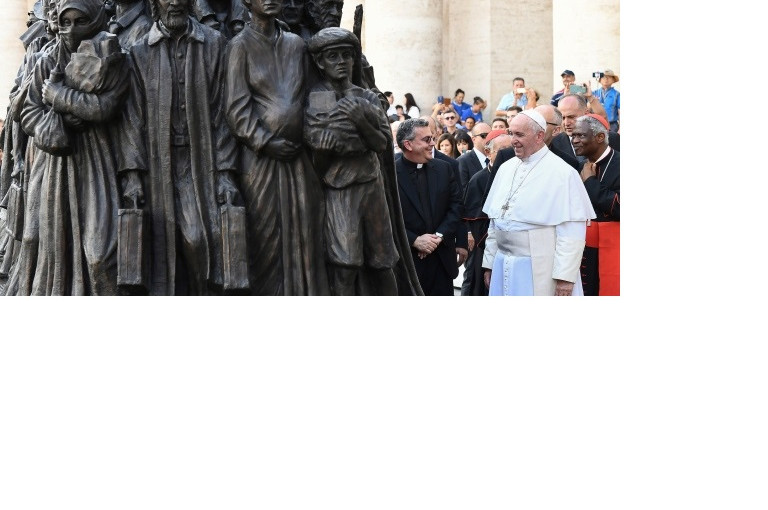 教宗方濟各在梵諦岡為安省藝術家作品揭幕