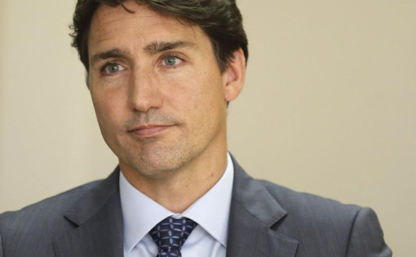 杜魯多造訪星報   籲民眾「選擇前進」