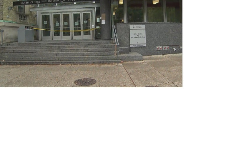 防學生自殺   多大在計算機科學樓加裝保護措施