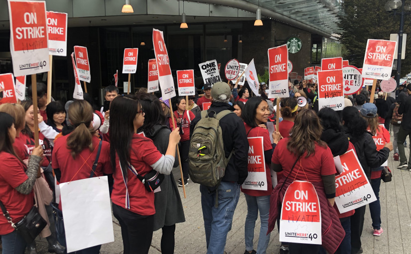 溫市中心酒店員工舉行大罷工集會