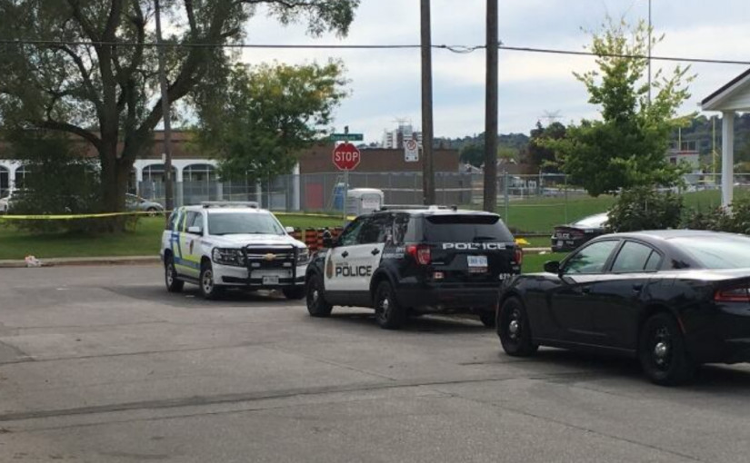 【更新】咸美頓中學外14歲男學生受襲死亡