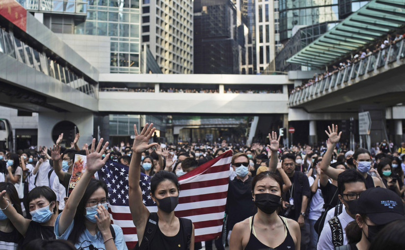 香港實施《禁蒙面法》  聯合國 英美表關注