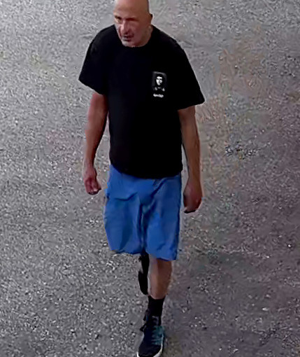 素里縱火案 警緝一禿頭男子