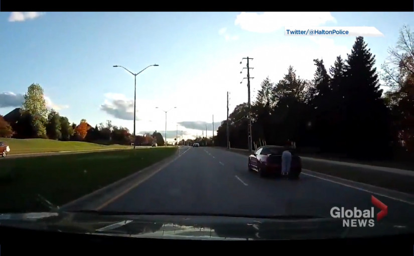 有人趴私家車尾冒險搭車  警方尋找當事司機