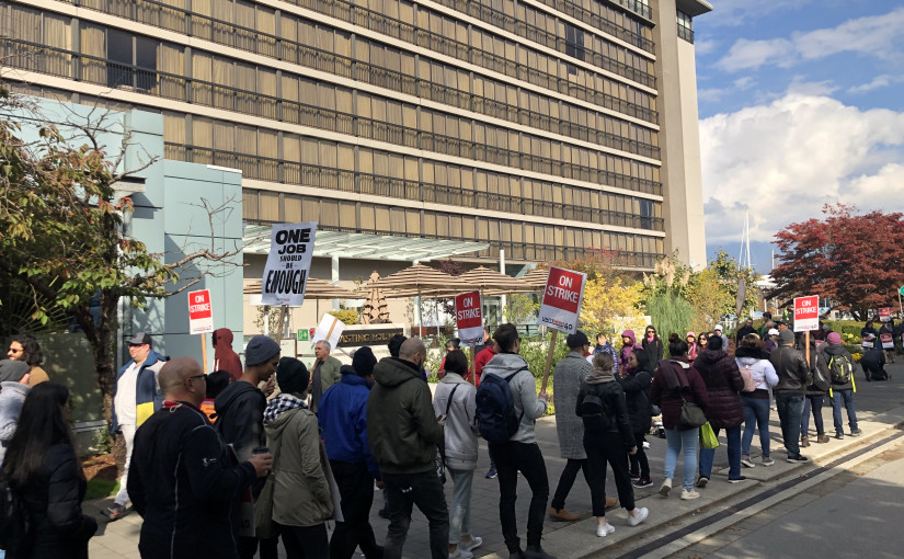 溫哥華三間酒店的員工接受新合約 薪酬增幅最高達25%