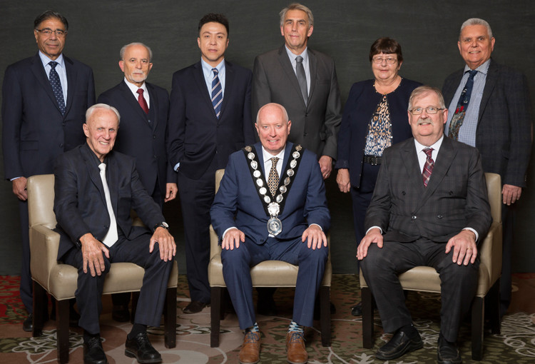 羨慕嗎？卑詩省市長市議員薪水比一比