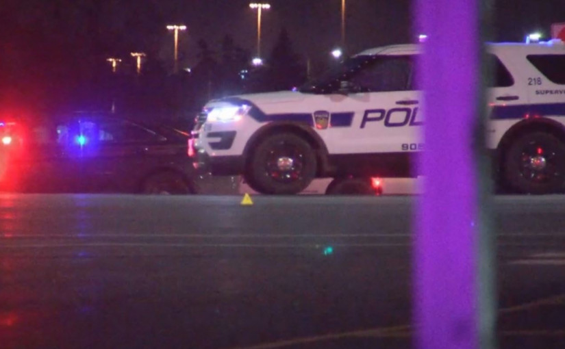 密市發生開槍案 汽車中彈