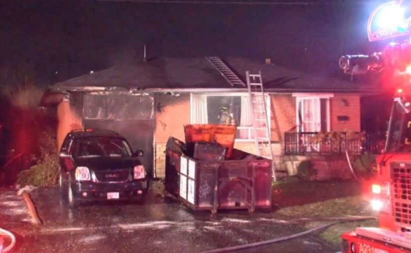 士嘉堡獨立屋懷疑遭縱火 現場拘捕一人