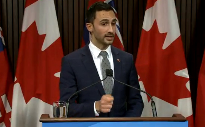 接受中學教師建議 省府開支料增30億