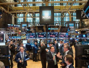 道指跌至調整區邊緣 2年以來首見