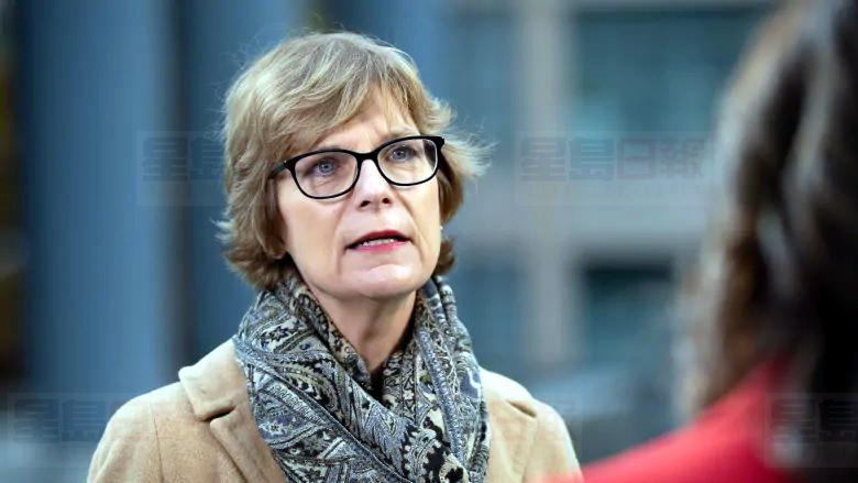 卑詩長者報告：私營護理院人手不足，員工薪酬低