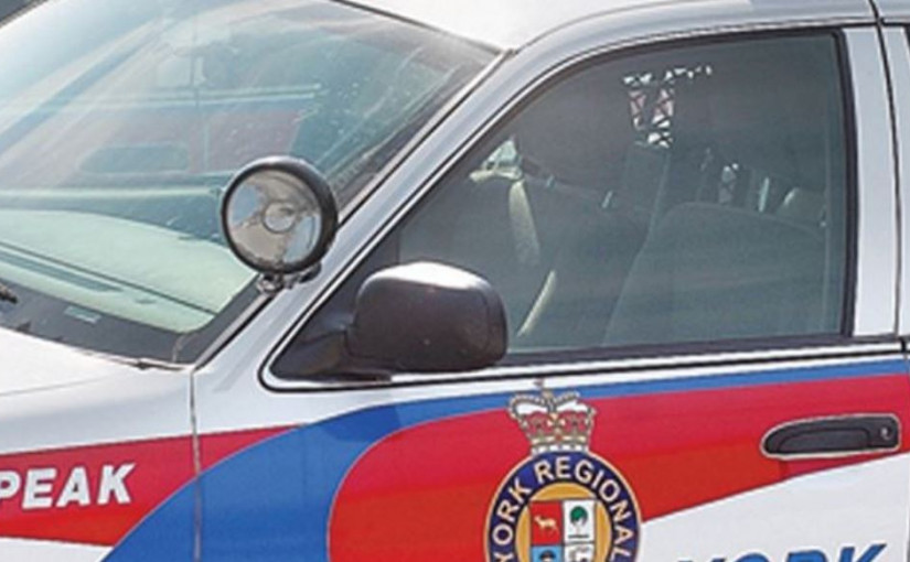 萬錦市2劫案 警追捕6人 其中2人為華裔